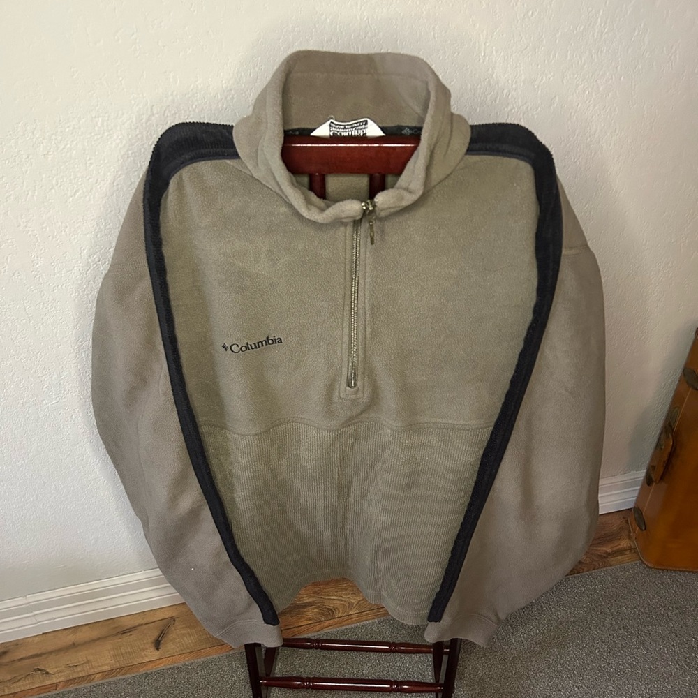 Columbia Quarter Zip Fleece